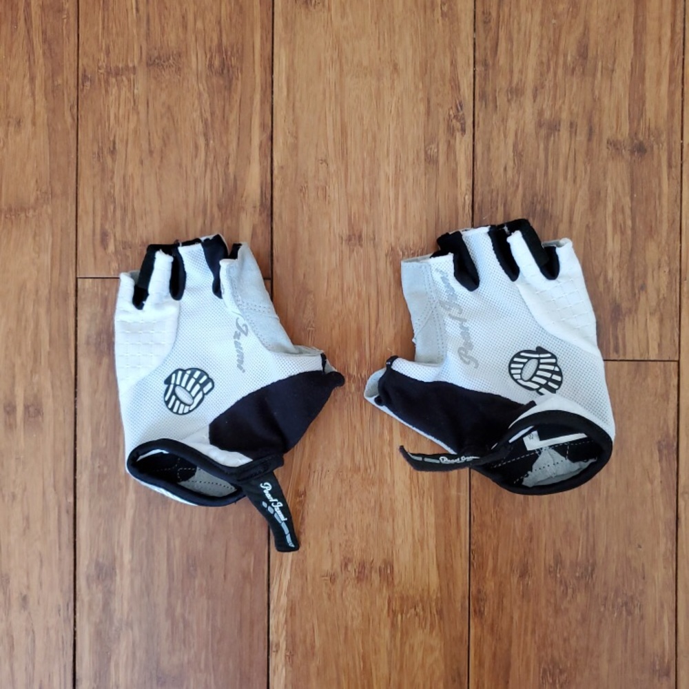Pearl Izumi Elite gel glove